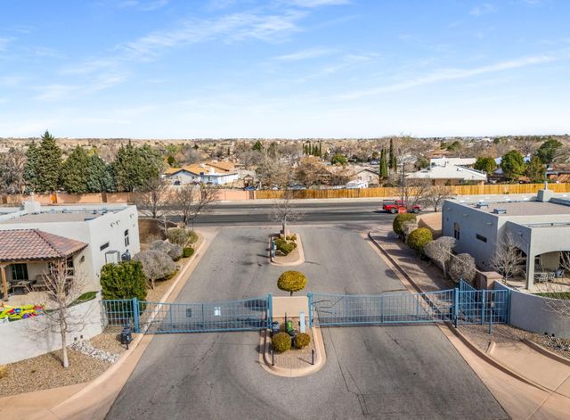 5936 Mesa Vista Trail NW, Albuquerque, NM 87120