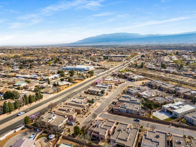 5936 Mesa Vista Trail NW, Albuquerque, NM 87120