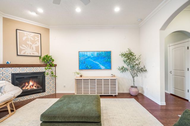 5936 Mesa Vista Trail NW, Albuquerque, NM 87120