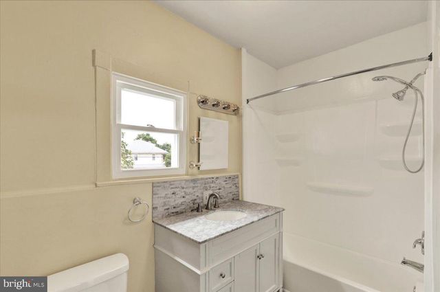 707 OLEY ST, Reading, PA 19610
