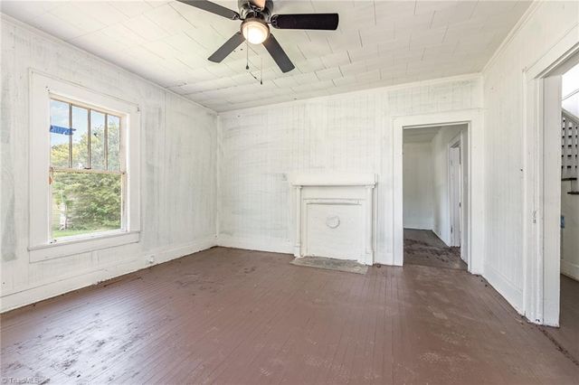 303 Foy Avenue, Lexington, NC 27292