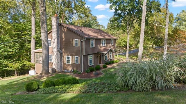37 Meadowcrest Drive, Parkersburg, WV 26104