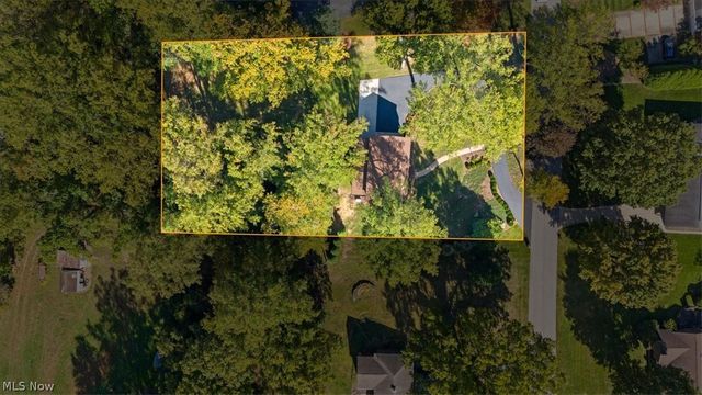 37 Meadowcrest Drive, Parkersburg, WV 26104