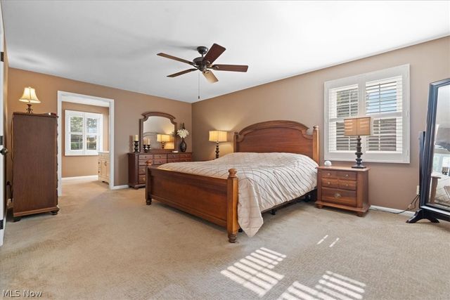 37 Meadowcrest Drive, Parkersburg, WV 26104