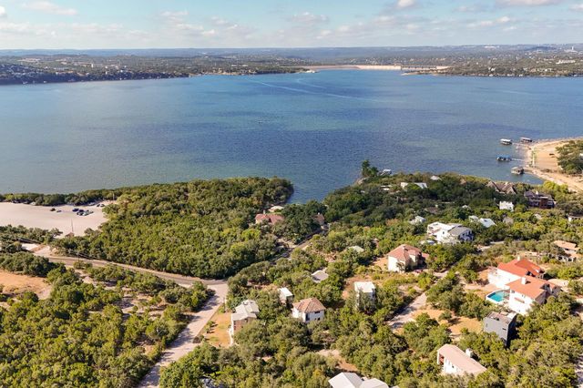 13803 Lakeview DR, Austin, TX 78732