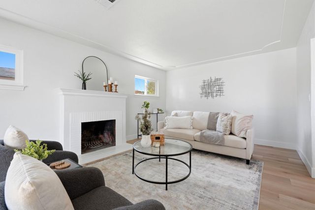 3743 N Fresno Street, Fresno, CA 93726