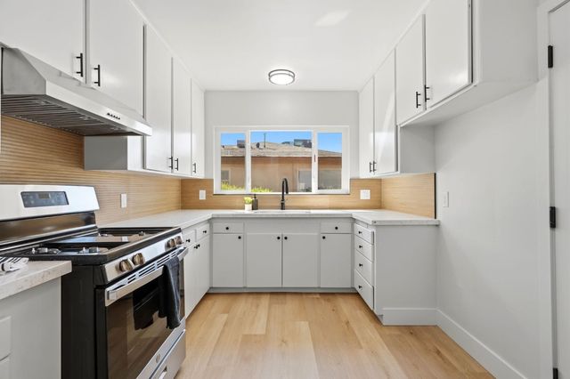 3743 N Fresno Street, Fresno, CA 93726