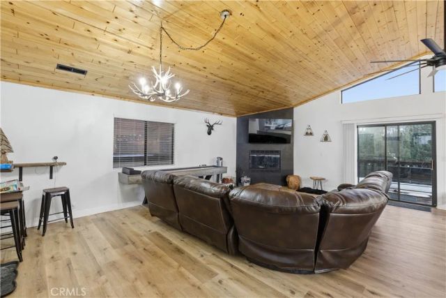 42677 Alta Vista Avenue, Big Bear Lake, CA 92315