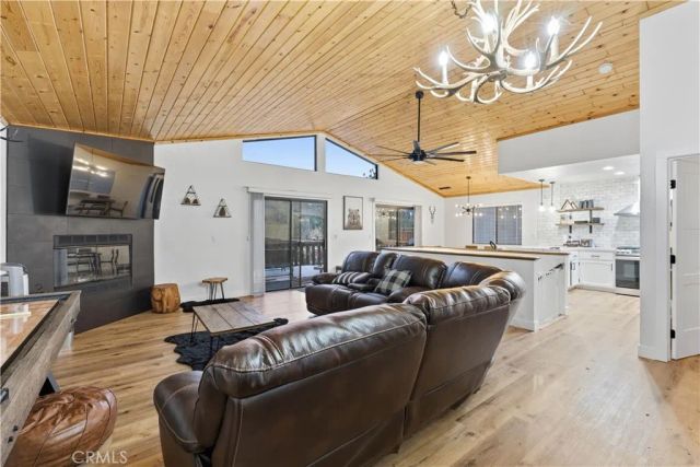 42677 Alta Vista Avenue, Big Bear Lake, CA 92315