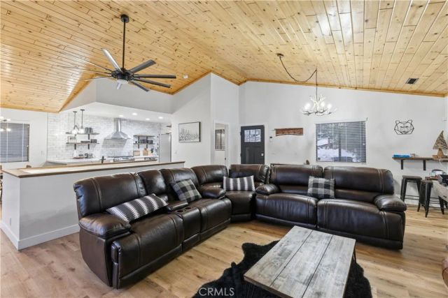 42677 Alta Vista Avenue, Big Bear Lake, CA 92315