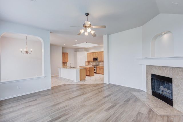 512 Wentworth Drive, Mckinney, TX 75072