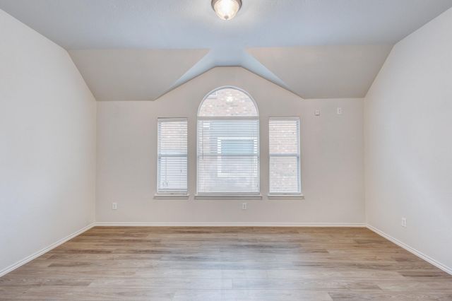 512 Wentworth Drive, Mckinney, TX 75072