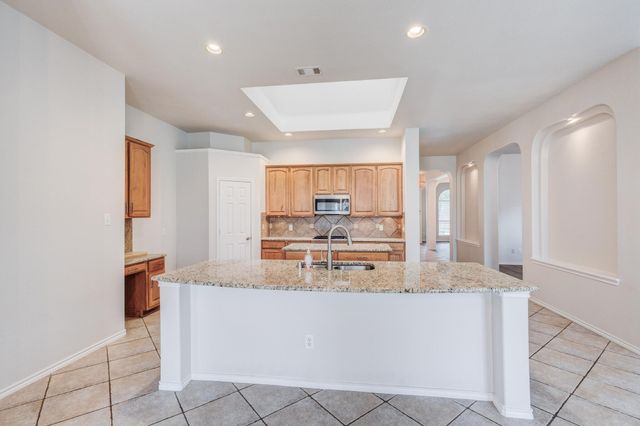 512 Wentworth Drive, Mckinney, TX 75072