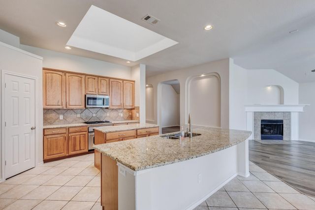 512 Wentworth Drive, Mckinney, TX 75072