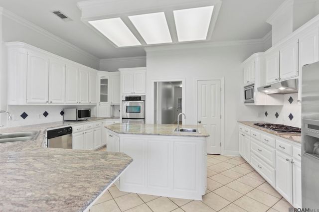 37237 Lakeshore Ave, Prairieville, LA 70769