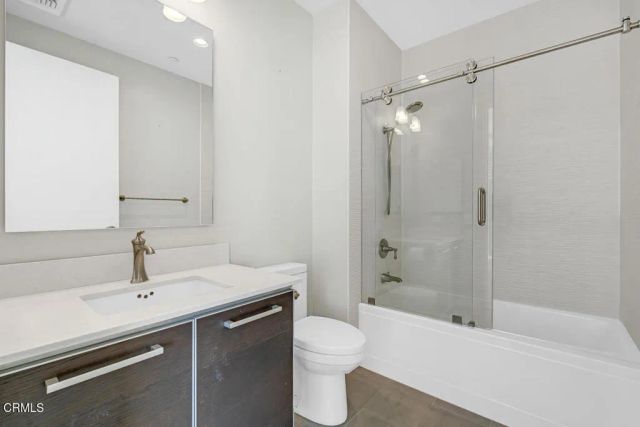 801 S Grand Avenue 1710, Los Angeles, CA 90017