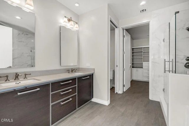 801 S Grand Avenue 1710, Los Angeles, CA 90017