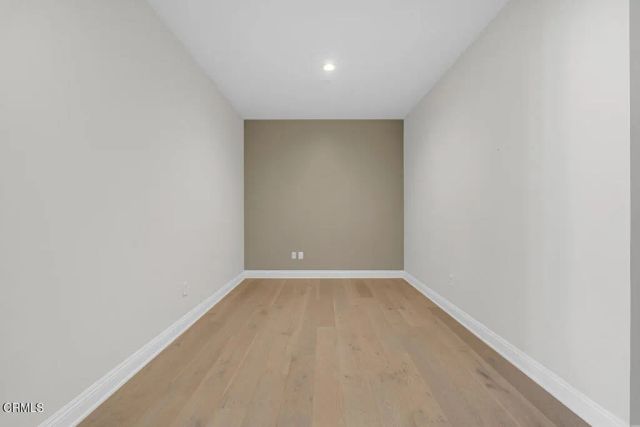 801 S Grand Avenue 1710, Los Angeles, CA 90017