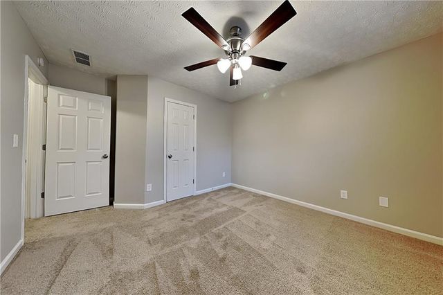 1664 Summit Place Way, Loganville, GA 30052