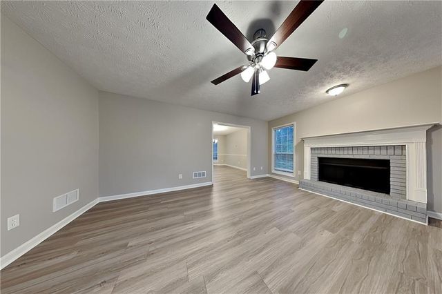 1664 Summit Place Way, Loganville, GA 30052