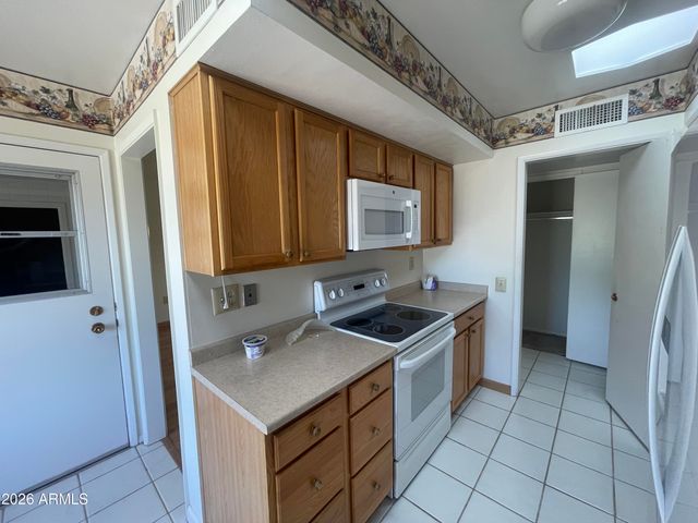 17802 N 130TH Avenue, Sun City West, AZ 85375