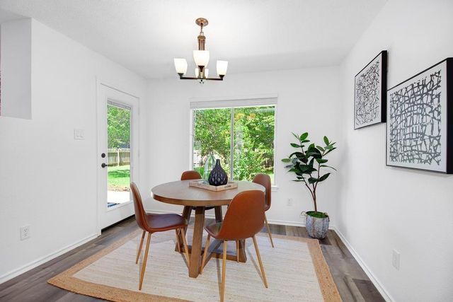 2203 Lexfield LN, Cedar Park, TX 78613