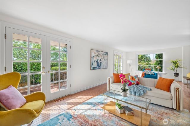 2926 W Blaine Street, Seattle, WA 98199