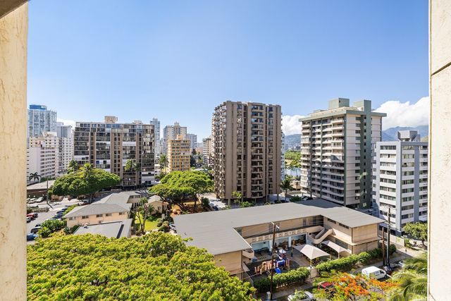 300 Wai Nani Way I1006, Honolulu, HI 96815