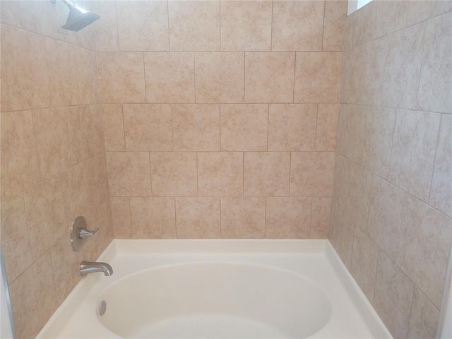 5707 TANAGERLAKE ROAD, Lithia, FL 33547