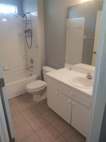 5707 TANAGERLAKE ROAD, Lithia, FL 33547
