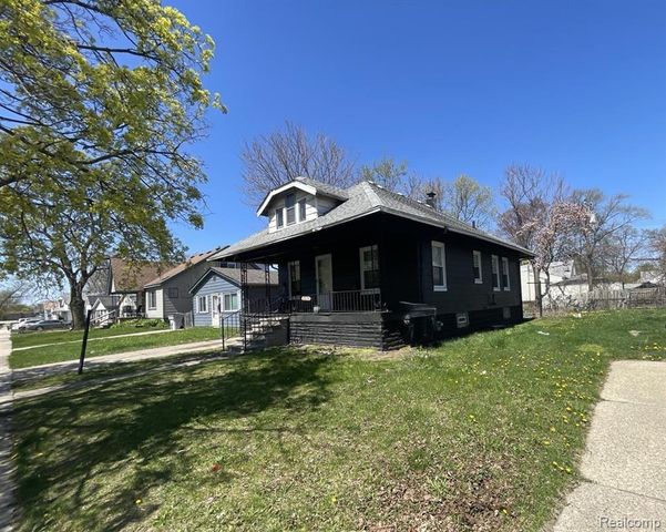 1317 E Muir Avenue, Hazel Park, MI 48030
