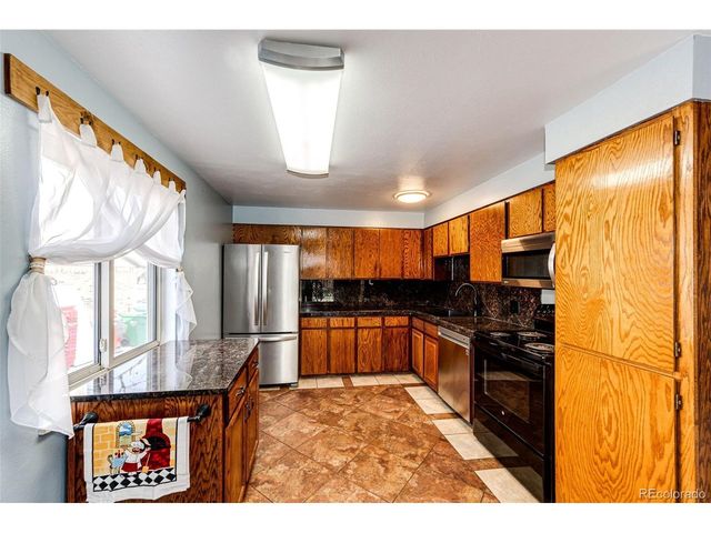 1591 S Dawson St, Aurora, CO 80012