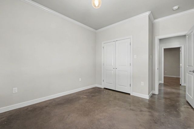 36 Kanis Creek Place, Little Rock, AR 72223