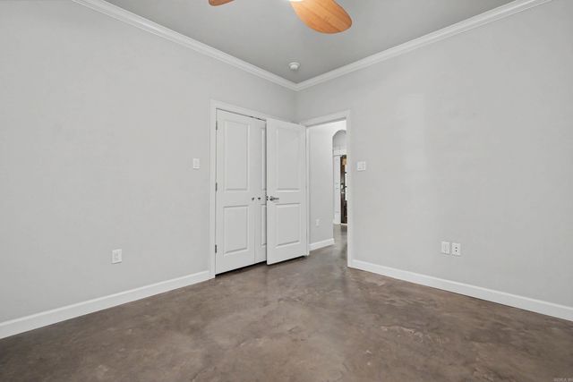 36 Kanis Creek Place, Little Rock, AR 72223