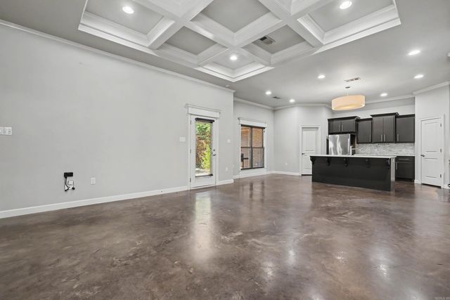 36 Kanis Creek Place, Little Rock, AR 72223