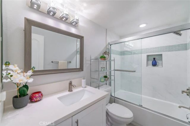 3012 Via Buena Vista D, Laguna Woods, CA 92637