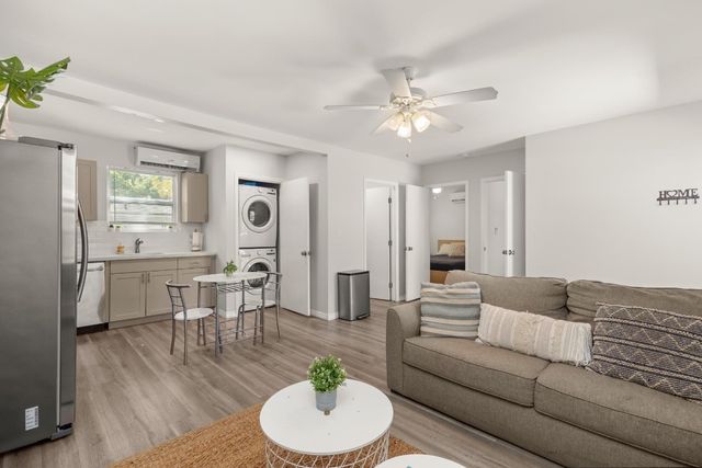 615 SW 14th Avenue, Fort Lauderdale, FL 33312