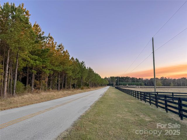 1663 Mayhugh Road, Chester, SC 29706