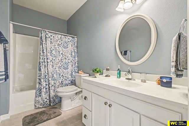 710 Cady Drive, Arlington, NE 68002