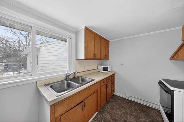 807 2nd Street NW, Rochester, MN 55901