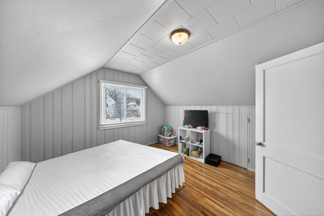 807 2nd Street NW, Rochester, MN 55901