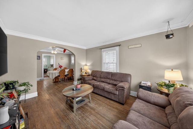 807 2nd Street NW, Rochester, MN 55901