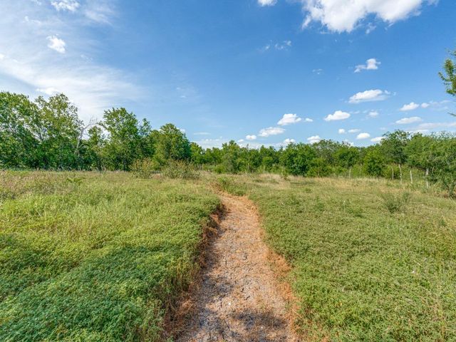 1035 Palomino RD, Kyle, TX 78640