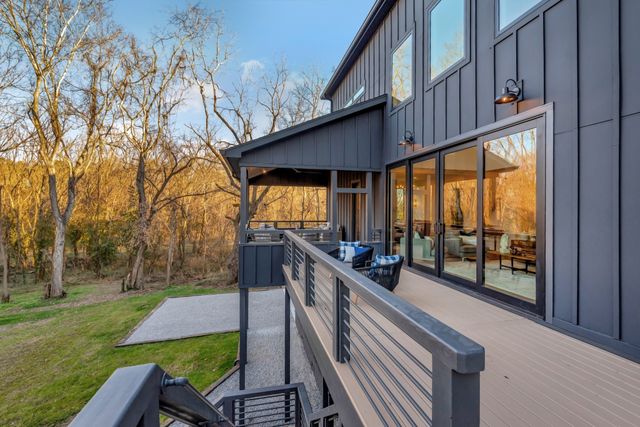 419 Lewisburg Ave, Franklin, TN 37064