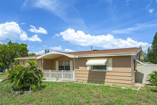 5253 FOREST HILLS DRIVE, Holiday, FL 34690