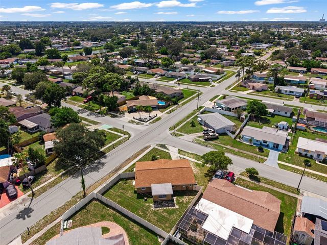 5253 FOREST HILLS DRIVE, Holiday, FL 34690