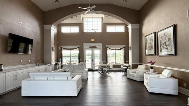 8800 LATREC AVENUE 9305, Orlando, FL 32819