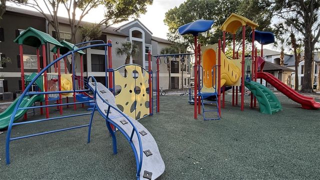 8800 LATREC AVENUE 9305, Orlando, FL 32819