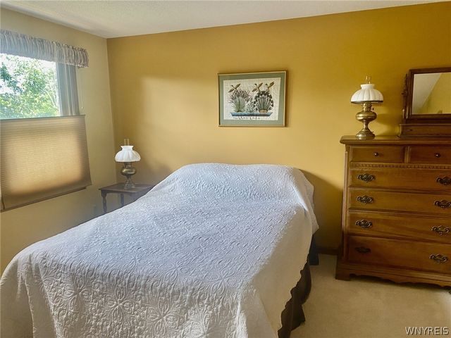 4293 Twilight Lane, Hamburg, NY 14075