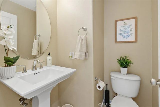 22512 Amber Eve Drive, Corona, CA 92883